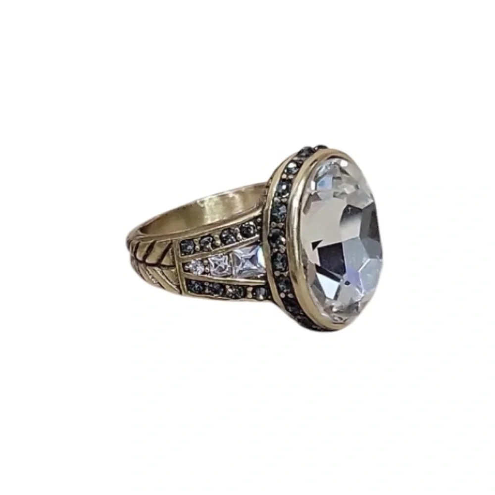 NWOT Heidi Daus Swarovski crystal ring